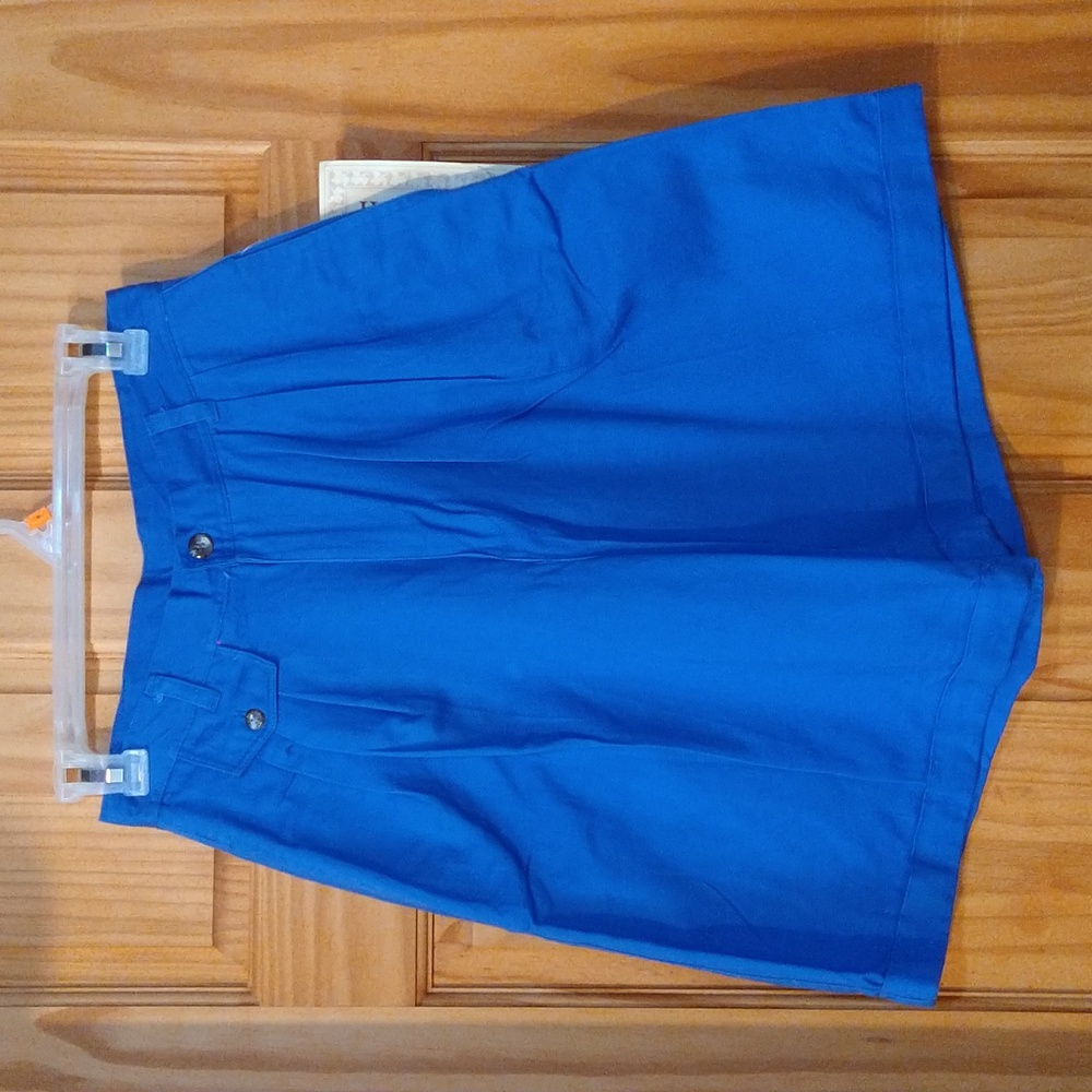 Vintage high waist pleated shorts